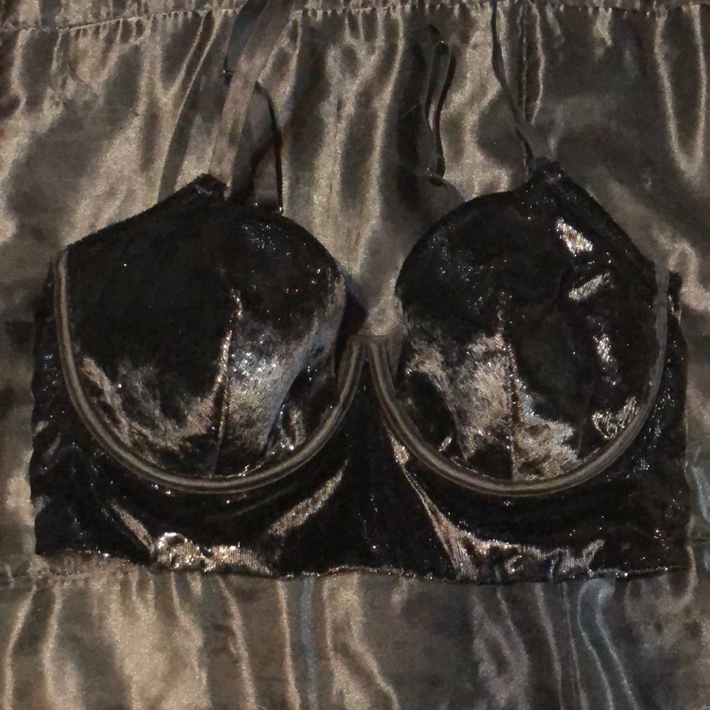 Very Sexy Detail Bra